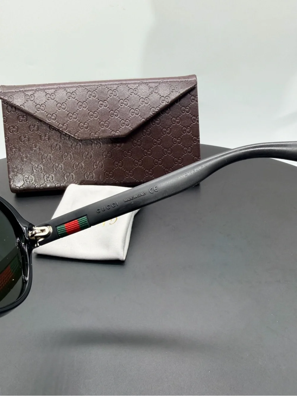 Gucci Aviator Sunglasses with leather case